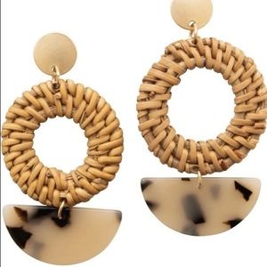 Rattan & tortoise earrings